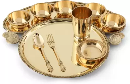 Pure Brass Thali Set, Dinner Set, Engraved Flowers Design - 7 Pieces  Pital