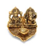 Lakshmi Ganesh Diya Idol Oil Lamp Deepak Metal Lakshmi Ganesha Showpiece for Diwali decorartion Puja Gift